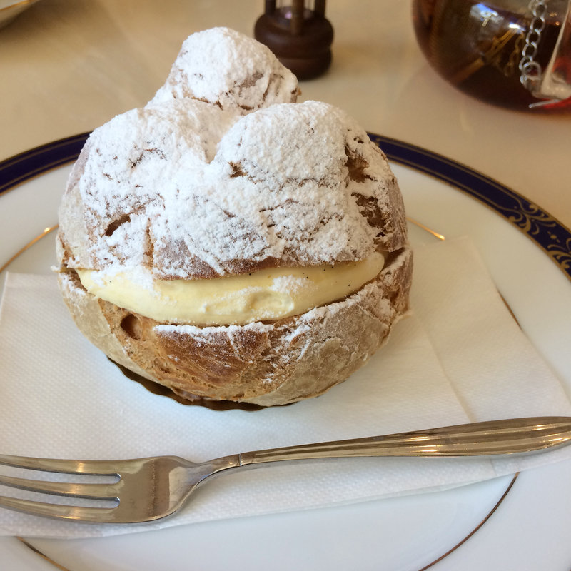 シュクリーム(ラ・ベルファム （La Belle Femme）)