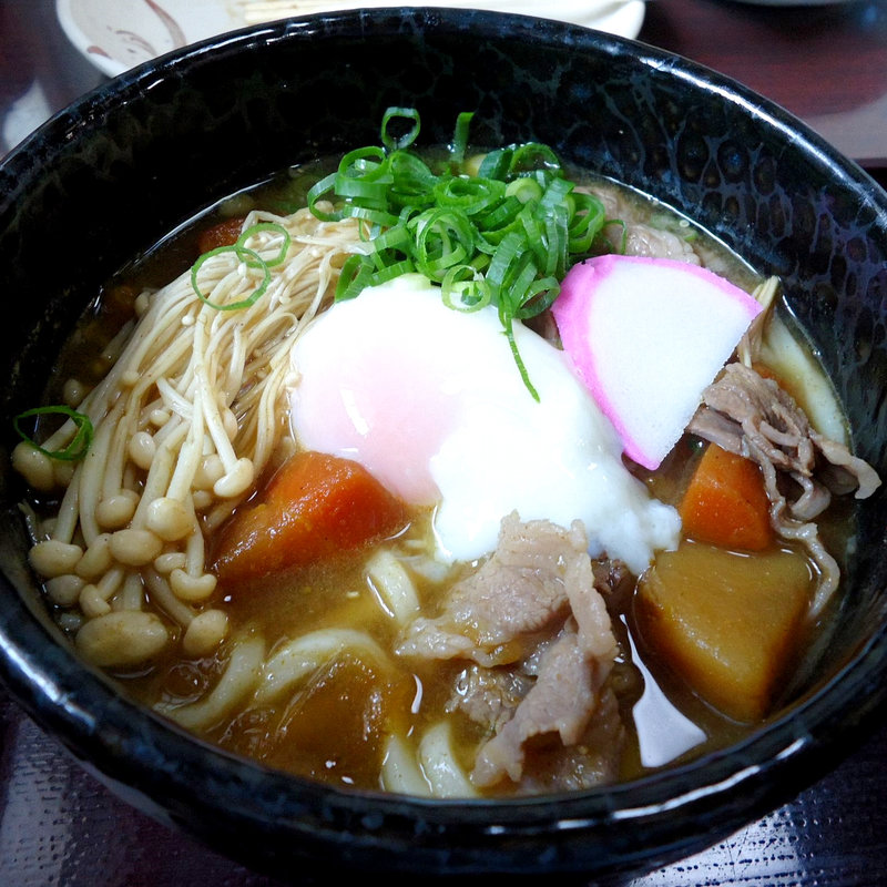 温玉カレーうどん(うどん商人つづみ屋 )