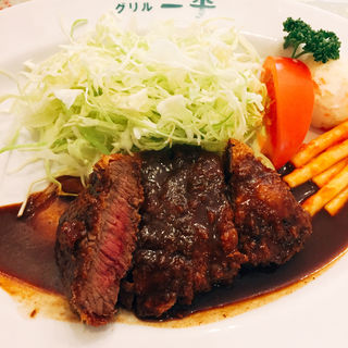 ヘレビーフカツレツ 130g(グリル一平 三宮店)