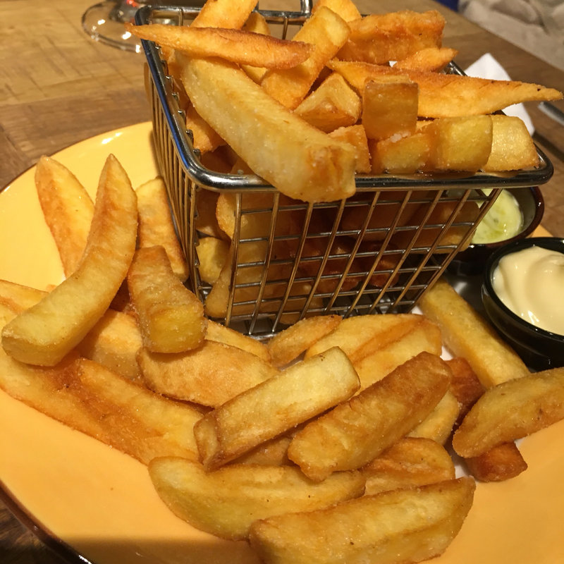 フライドポテト(ブラッスリームー)