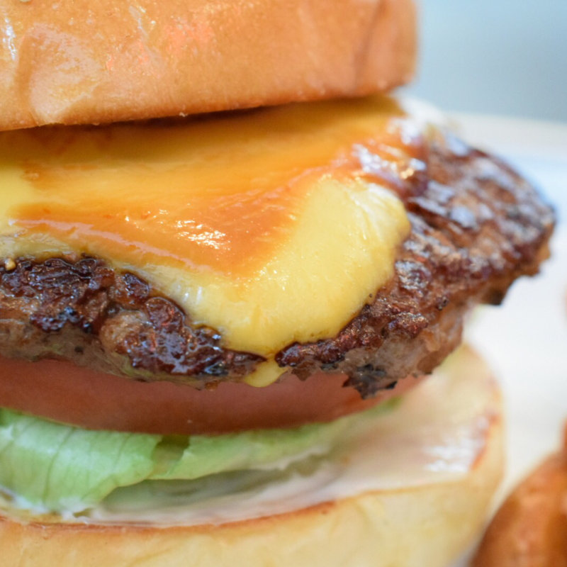 チーズバーガー(Reg-On Diner)