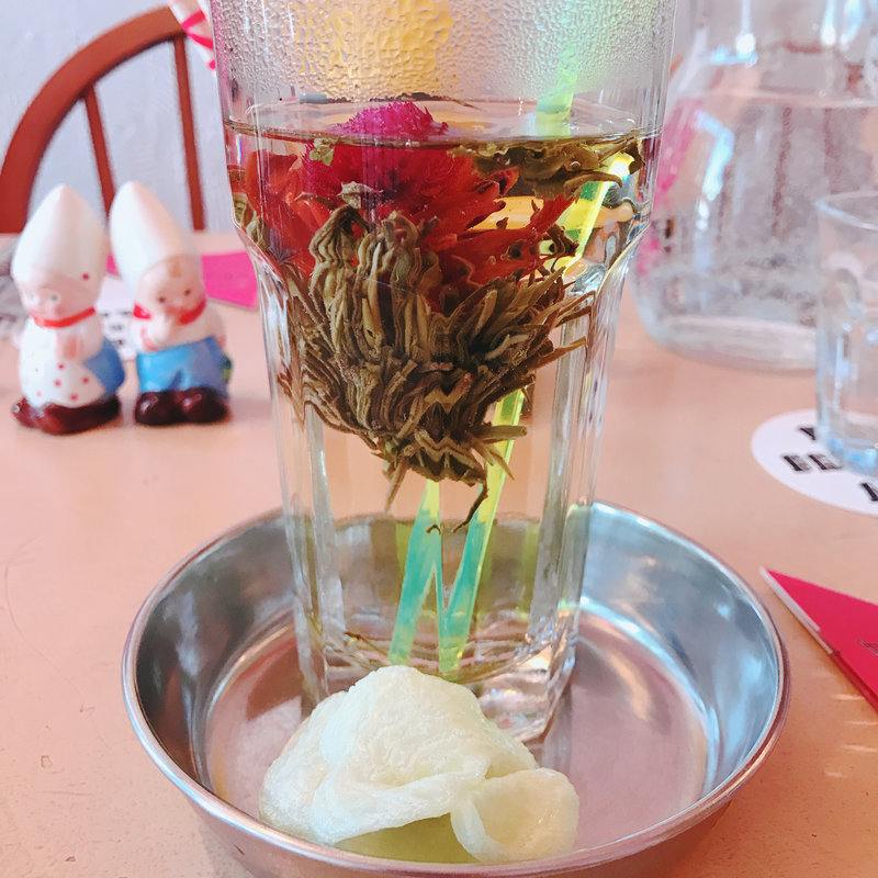 工芸茶(WORLD BREAKFAST ALLDAY 外苑前)