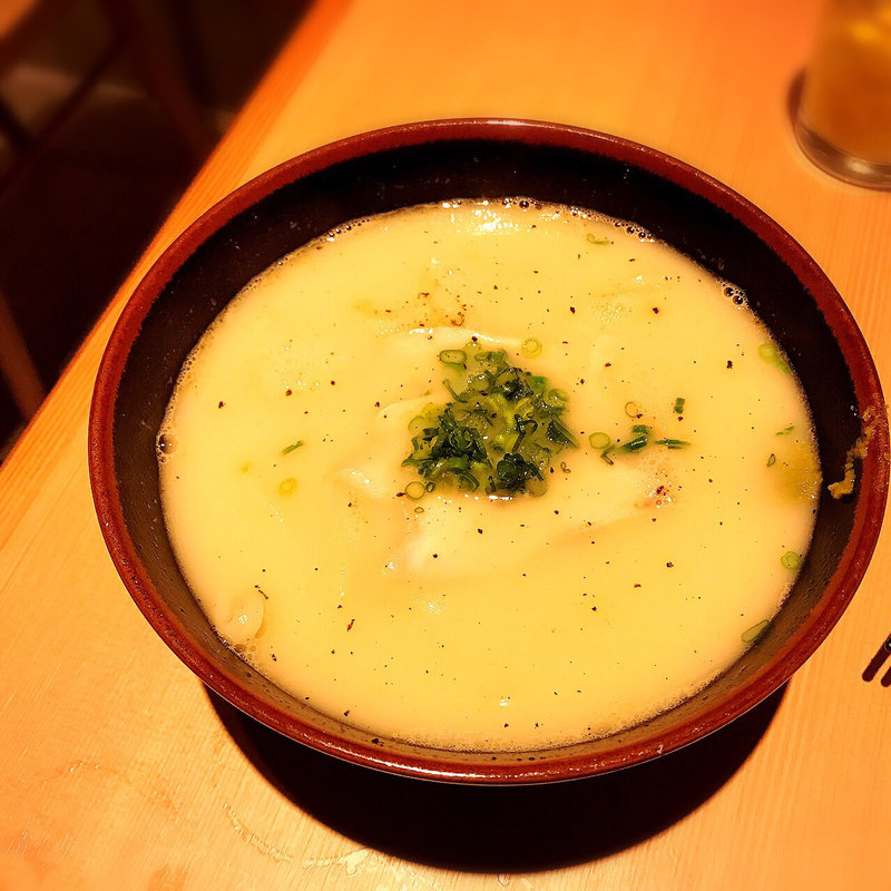 鶏スープあつかけうどん(博多ちょうすけ 中目黒店)