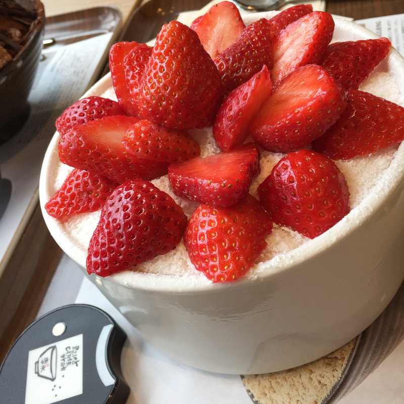 あまおうケーキソルビン(ソルビン原宿店)