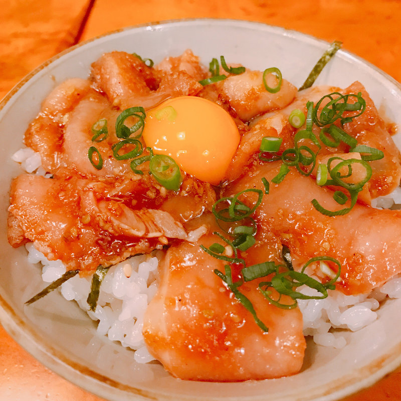 鶏のづけ丼(鶏繁(とりしげ) 総本店)