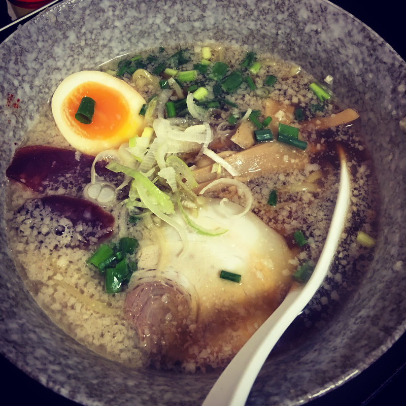 しょうゆラーメン(麺屋てん)