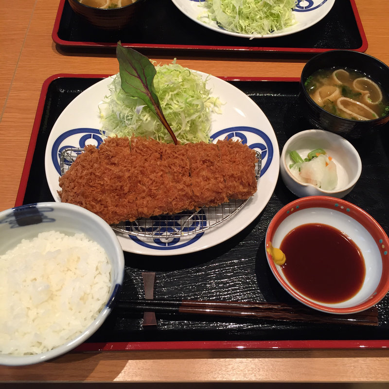 茶美豚ロースカツ膳(とんかつ まい泉 ルクアイーレ店)