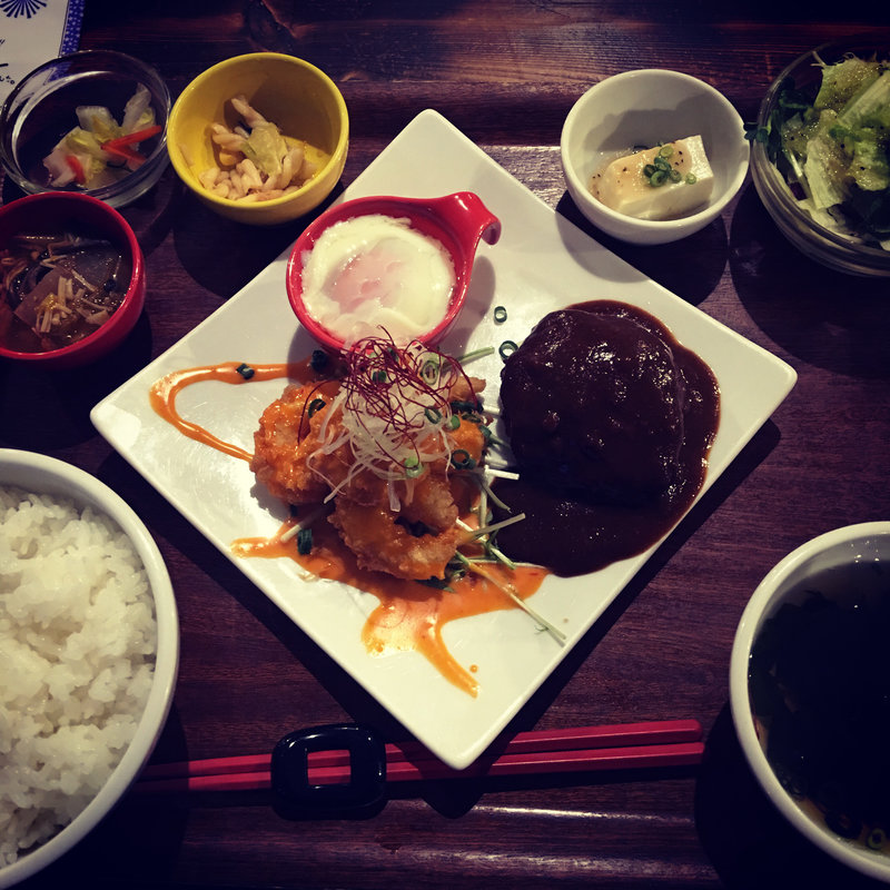 エビチリマヨ&焼メンチ(CAFEオヤジ )