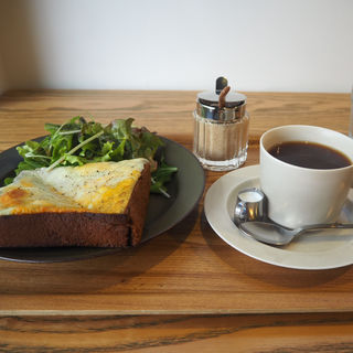 新富町駅周辺で食べられるトーストランキング Sarah サラ