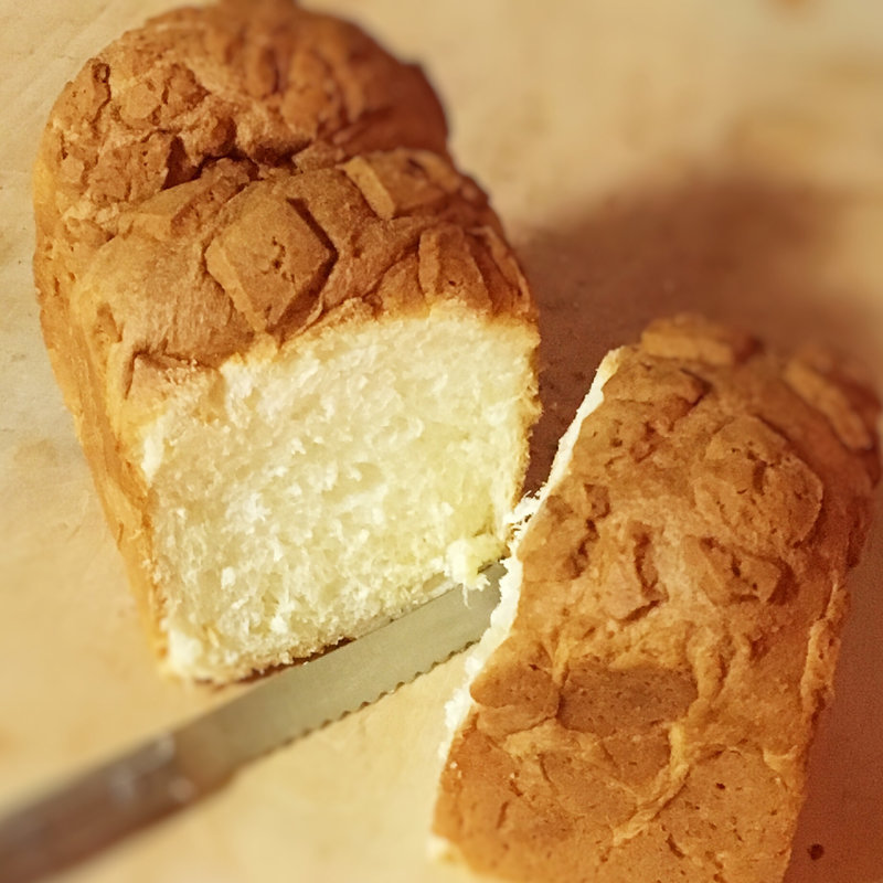 メロンパン食パン(世界で２番めにおいしい焼きたてメロンパンアイス 博多マルイ店)