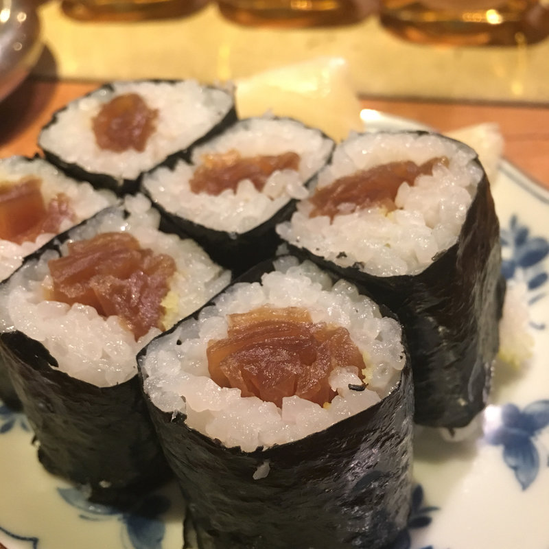 かんぴょう・かっぱ・おしんこ・山ごぼう・梅しそ　　　　　　　　　　(片口)