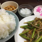 【C定食】一品料理ライススープ小鉢豆腐おしんこ(中華レストラン太郎)