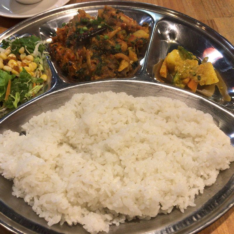 ネパールランチ(カトマンドゥ )