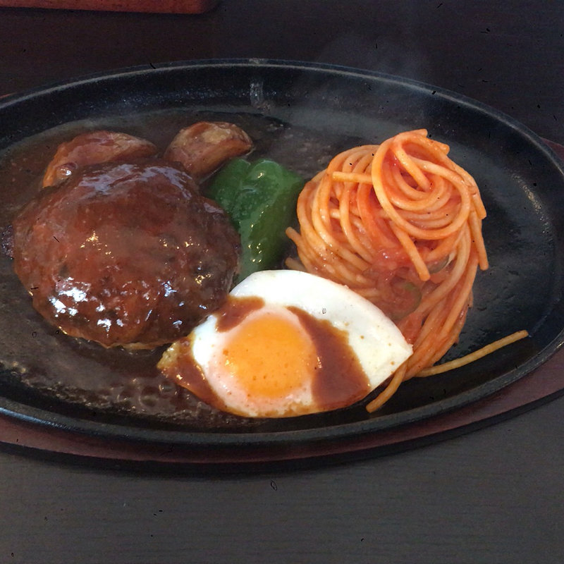 ハンバーグ焼きセット(ライスorパン,サラダ)(れすとらん 仔馬 刈谷店)