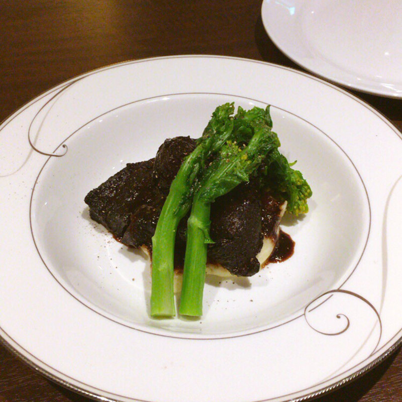 牛ホホ肉の赤ワイン煮込み(ビストロ・ア・ヴァン レ・ヴィーニュ Bistrot a vin Les Vignes)