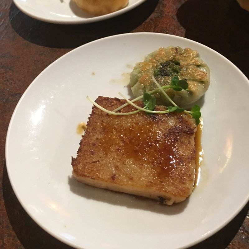 大根モチ(中国茶館 ニ号店 （チュウゴクサカン）)