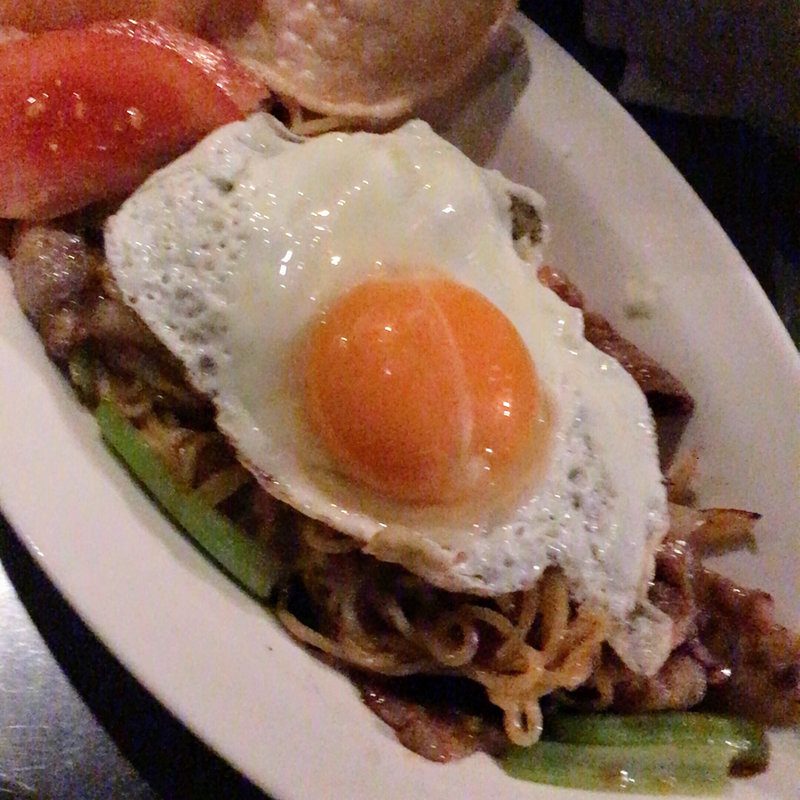 インドネシア辛口 焼きそば ミーゴレン(Owl＜＜＜dining*bar （アウルダイニングバー）)