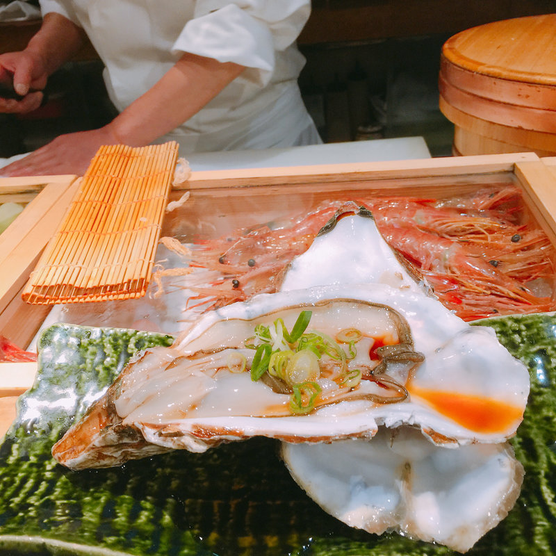 牡蠣(すし虎杖 （スシイタドリ）)