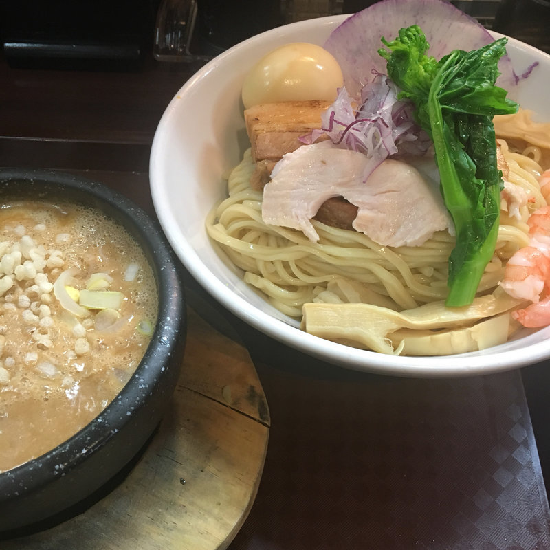 大阪、日本橋で食べる！孤高のつけ麺10選。新しい食感に驚くはず！