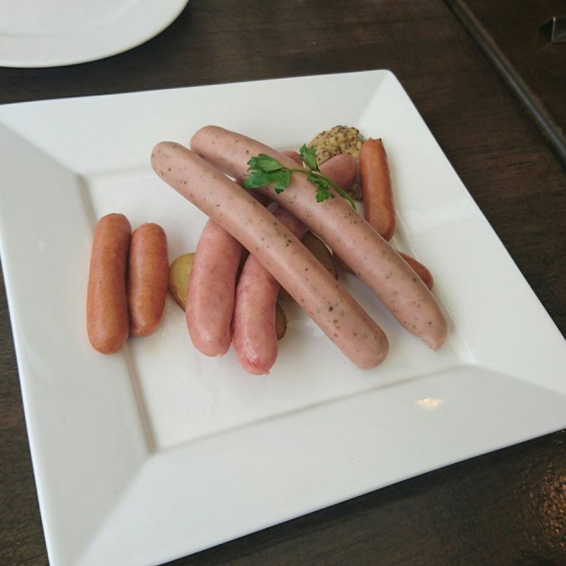 福生産ソーセージの盛り合わせ(イタリアンレストラン 福生のビール小屋)