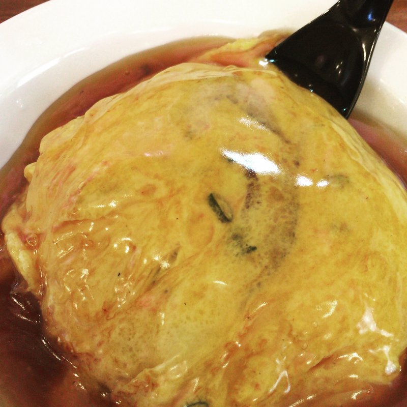 天津飯(アイアイラーメン 新栄本店 )