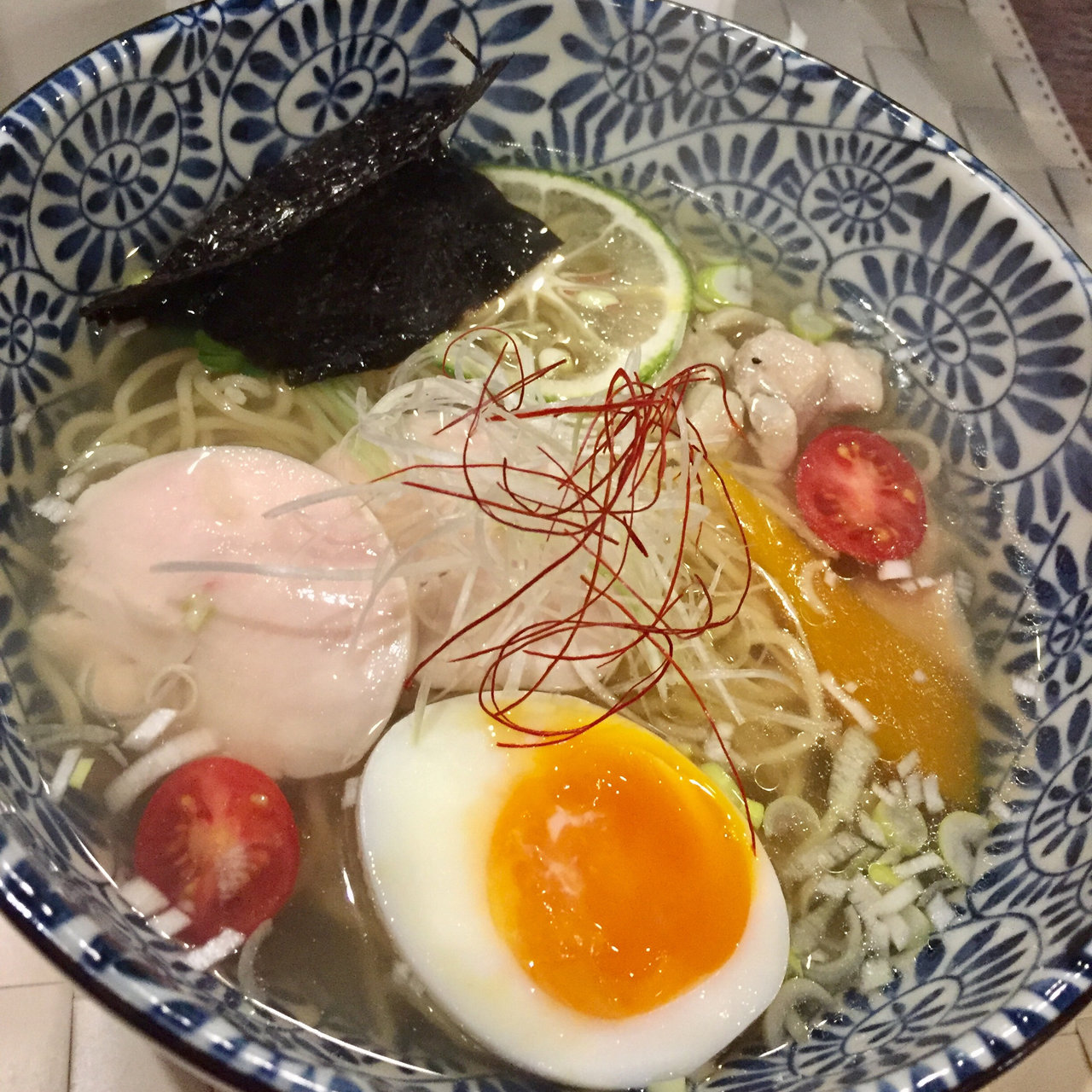 あごだし塩ラーメン メンラボ の口コミ一覧 おいしい一皿が集まるグルメコミュニティサービス Sarah