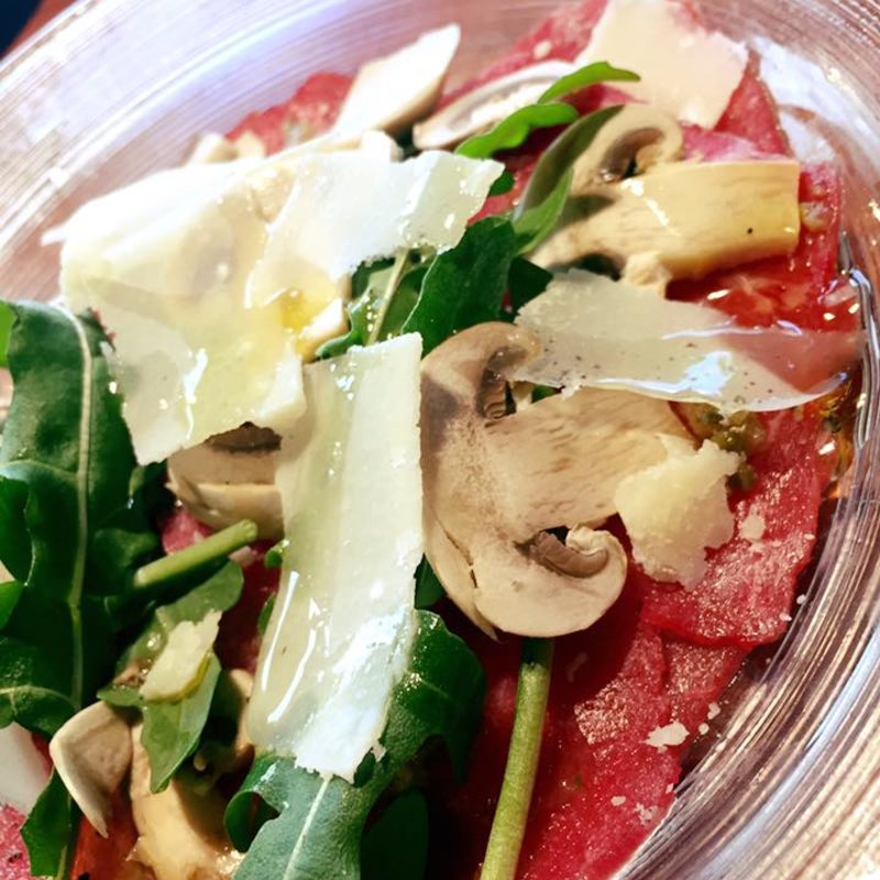 馬肉のカルパッチョ(ワインビストロ Dai)