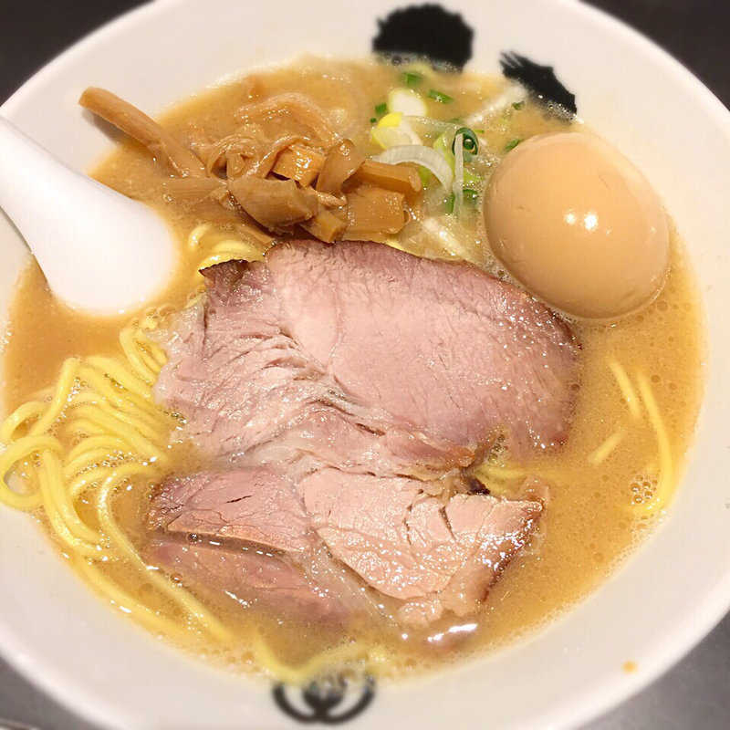 味玉ラーメン(麺屋武蔵 武骨 御徒町店)