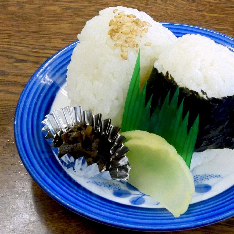 おむすび(長田うどん （ながたうどん）)