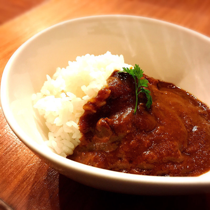 スパイス20種オリジナルカレー(バー 832(hachimitsu))