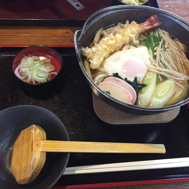 鍋焼うどん(讃岐うどん店)