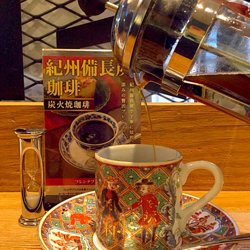 紀州備長炭珈琲(Cafe&Bar DEUR)