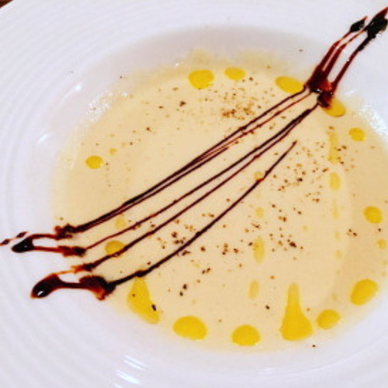 イエロートマトのスープ(クードクール （coup de coeur）)