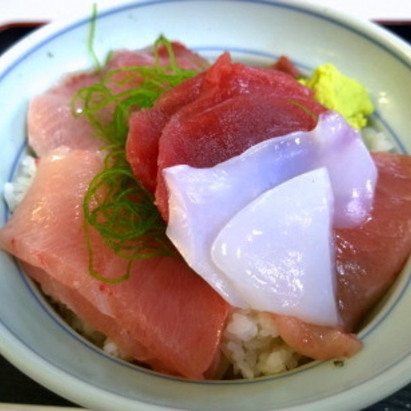 三色丼(魚市場食堂)