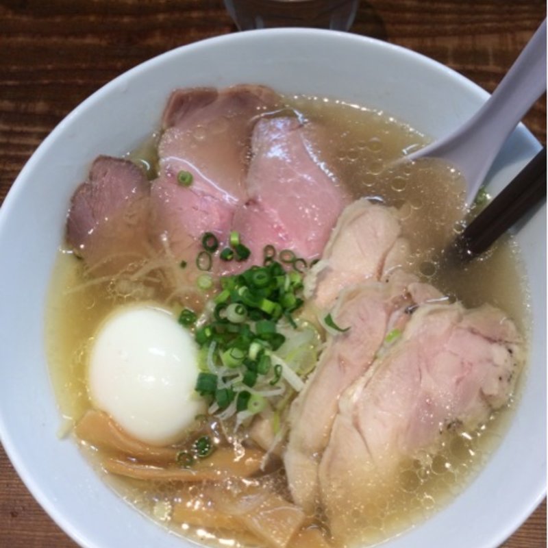 塩ラーメン(町田汁場しおらーめん 進化 本店)