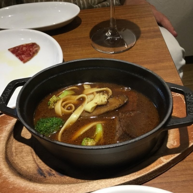 牛ほほ肉(ユナイテッドミートバル )