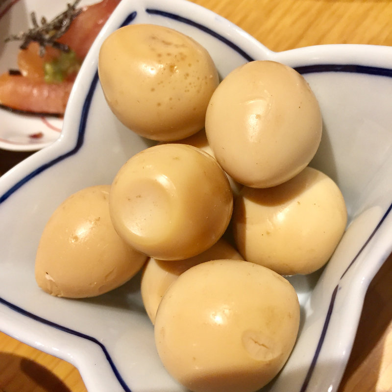 うずらたまごの燻製(千早清介 )