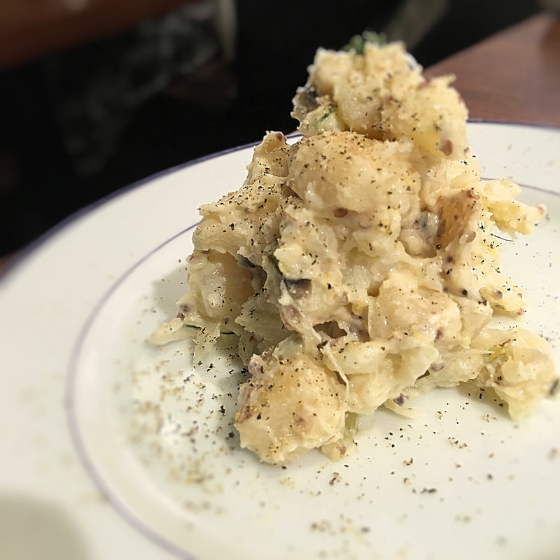ポテトサラダ 地中海風(ラ・ブーシェリー・エ・ヴァン 肉屋のワイン食堂 （La Boucherie et Vin）)