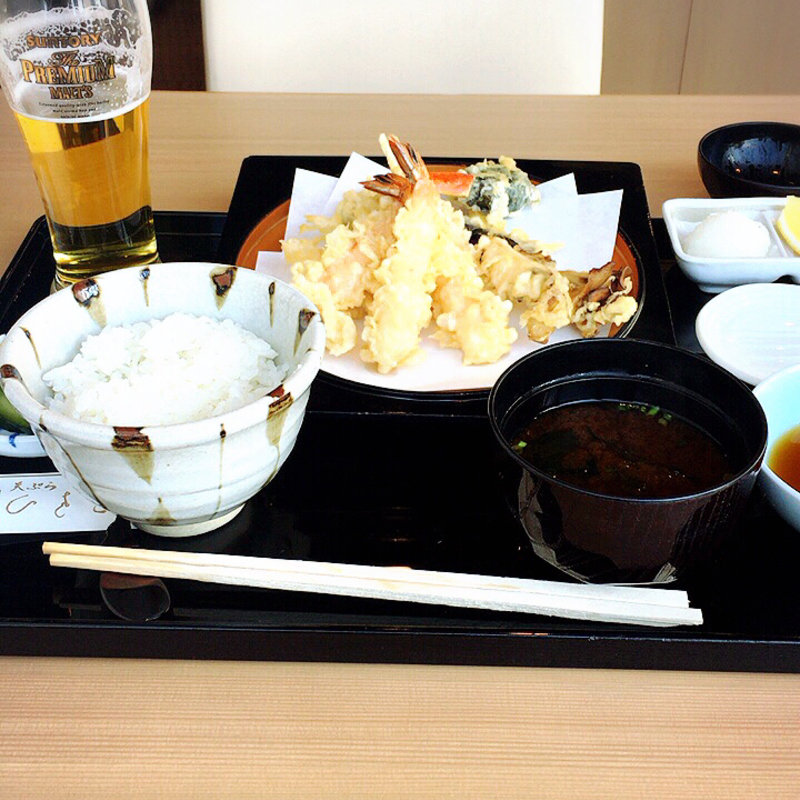 お昼のサービス定食(ひさご 銀座三越店 （HISAGO）)