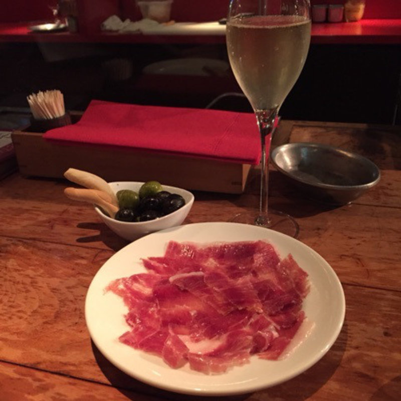 生ハム(BAR de ESPANA Muy 丸の内店)