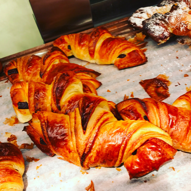 クロワッサン・リュバン・オ・ショコラ(VIETNAMESE CYCLO Echika表参道)