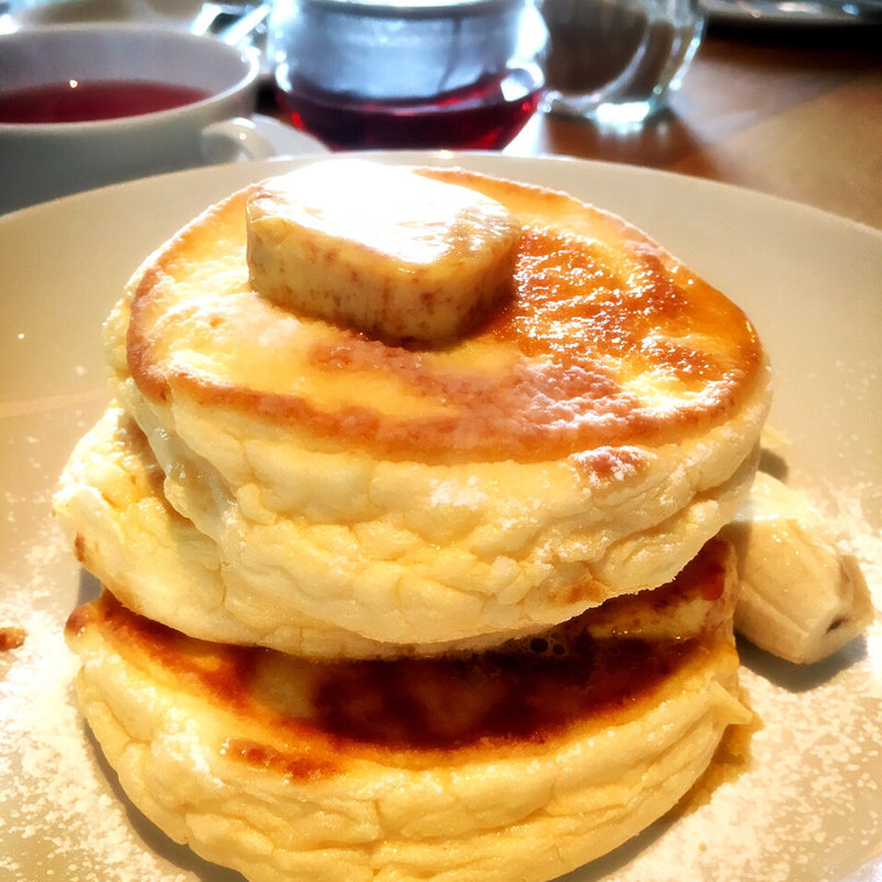 リコッタパンケーキwフレッシュバナナ・ハニーコームバター(bills 表参道)