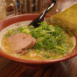 ネギラーメン(百麺 中目黒 （ぱいめん）)