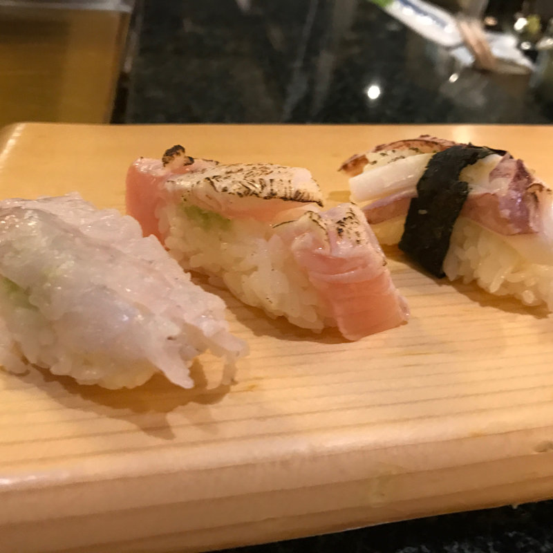 エンガワ 炙りビントロ ゲソ(築地すし鮮 中洲川端駅店)