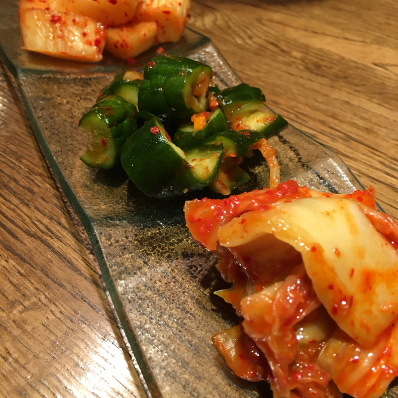 キムチ盛り合わせ(神戸びいどろ )