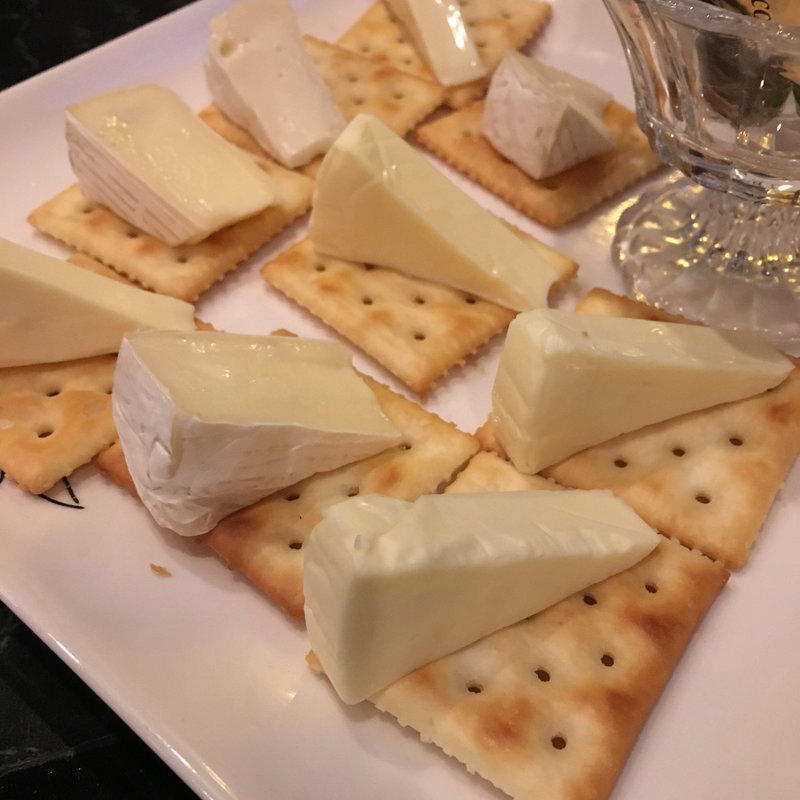 (マダムチョウの店)