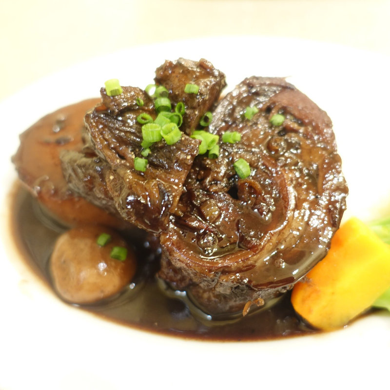 牛バラのワイン煮(La Porte Rouge （ラ ポルト ルージュ）)