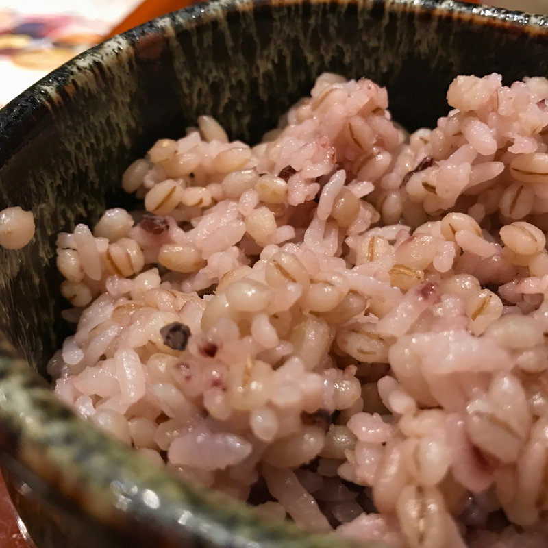 麦ご飯(美膳麦や七蔵)