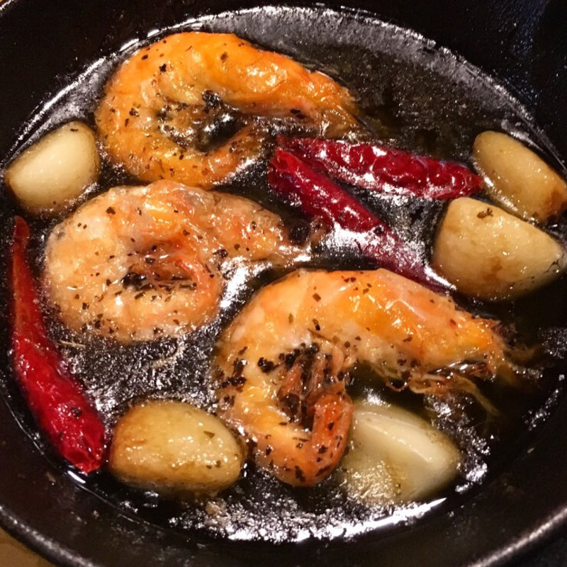 エビのアヒージョ(居酒屋 Kao’s （カオス）)