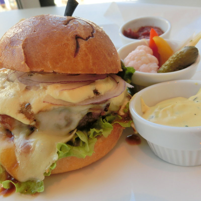 MARX　BURGER(THIERRY MARX dining （ティエリーマルクスダイニング）)